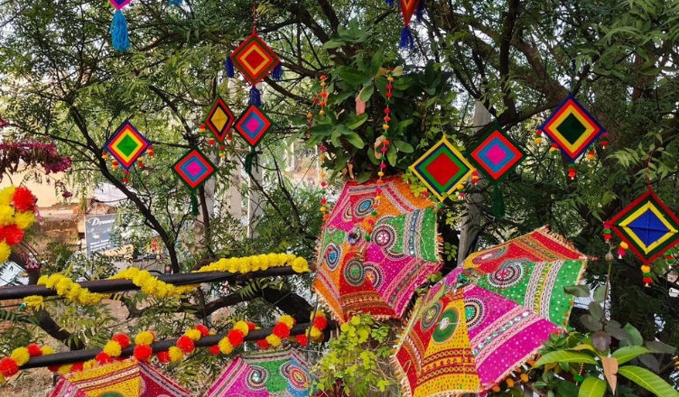 Umbrella and Kite Decoration of Festival Fun