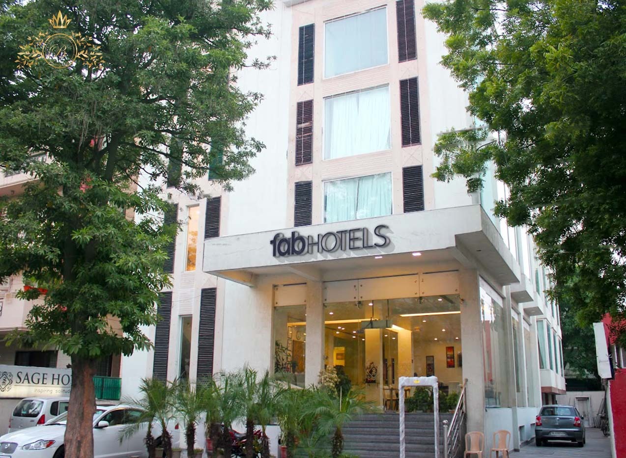 Hotel Saga