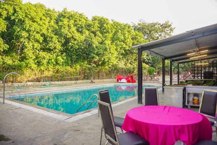 Kingfisher Aravali Resort
