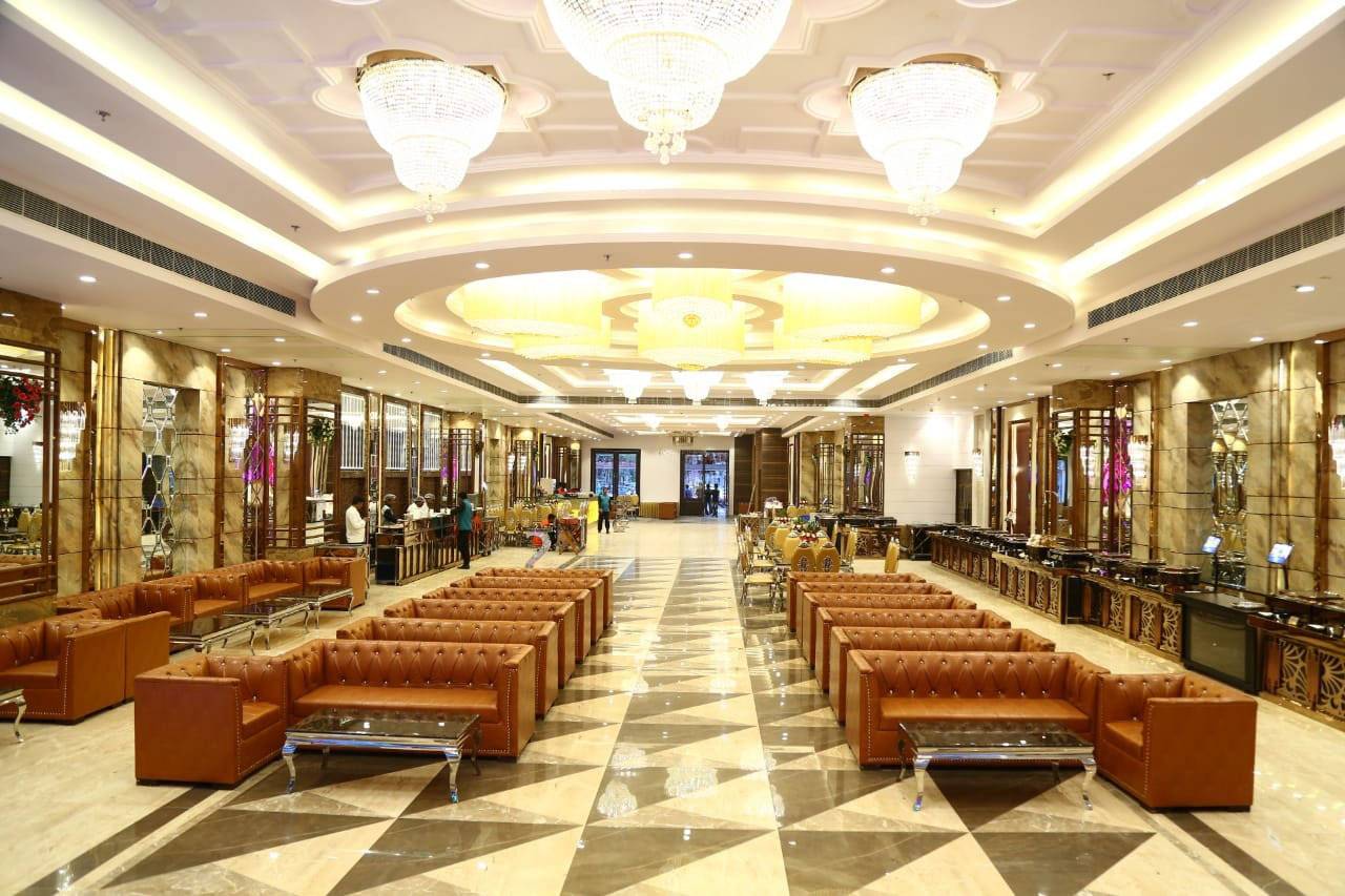 Green Lounge West Banquet