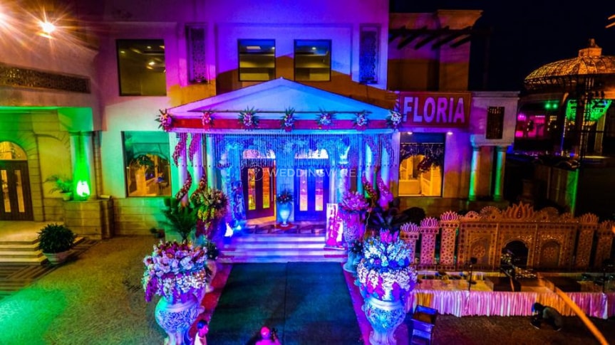 The Carnival Pearl Grand