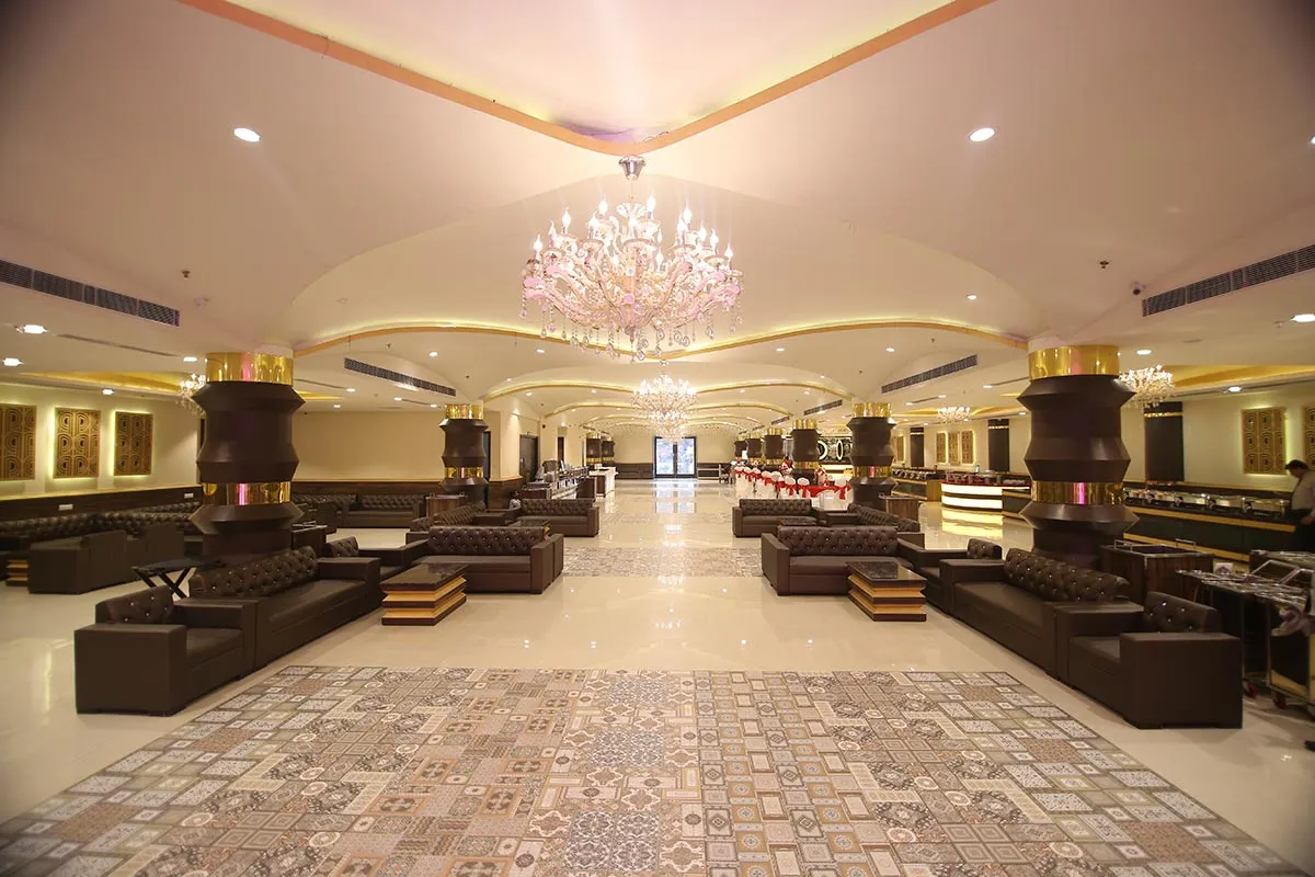 Green Lounge West Banquet