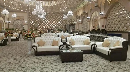 Le Luxe Banquet and Farm