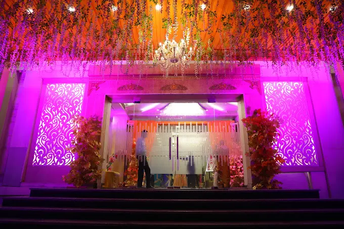 Shubh Nimantran Banquet