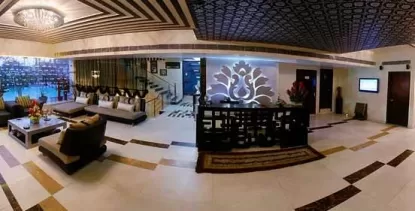 The Grand Hotel Bizzotel