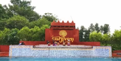 Surjivan Resort