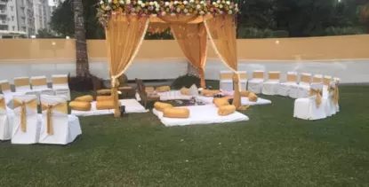 Malibu Towne Country Club