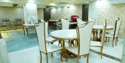 The Grand Parisian banquet