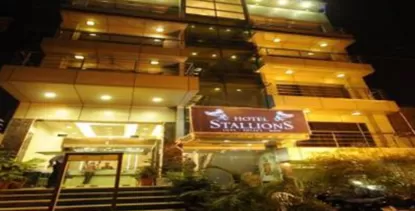 Hotel Stallions
