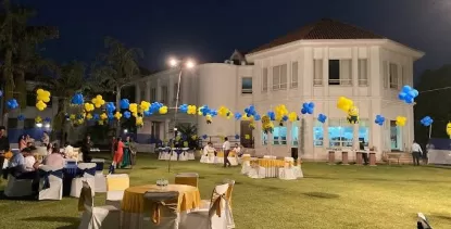 Malibu Towne Country Club Banquet Halls in Gurgaon