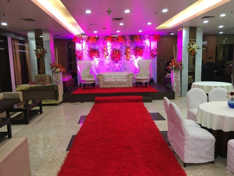 Hotel Signature Grand