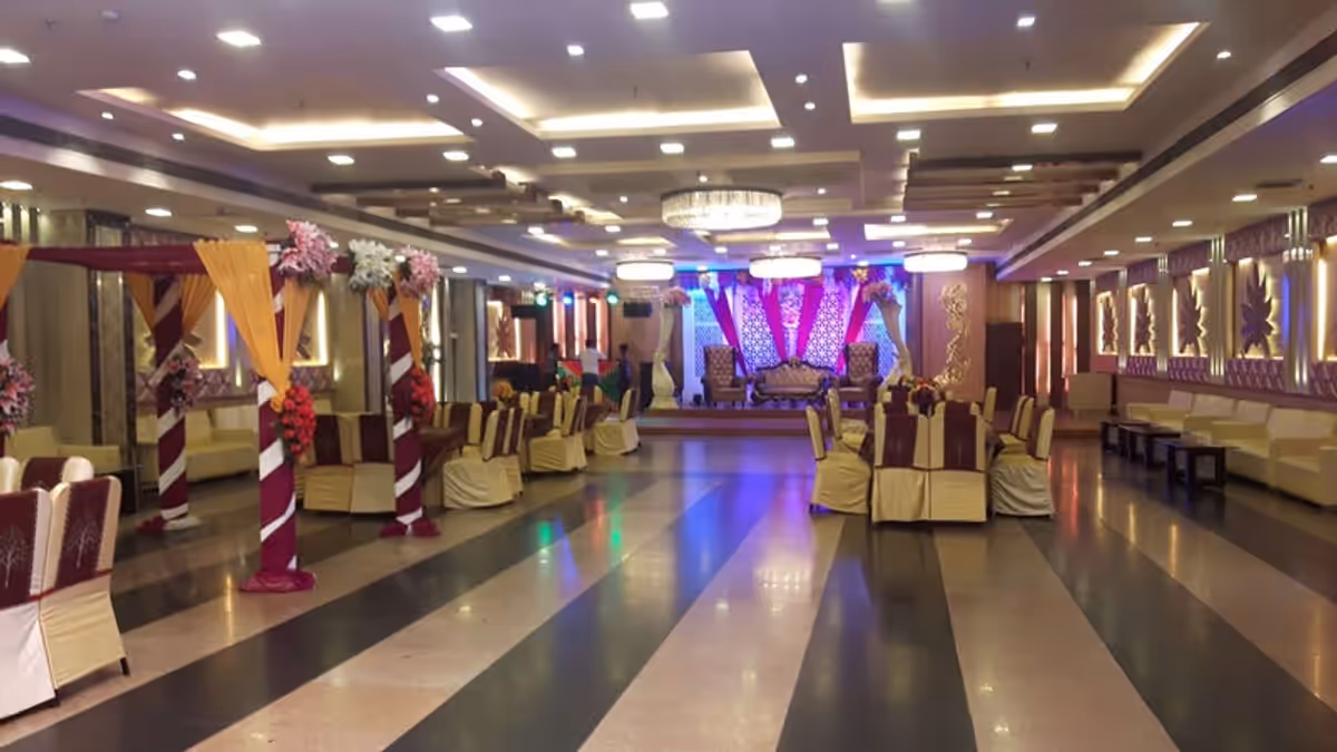 Shubh Nimantran Banquet